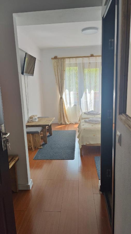 Pensiunea Trei Brazi Arieşeni Extérieur photo